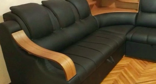 Перетяжка кожаного дивана. Тропарёво-Никулино